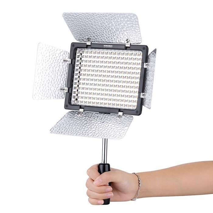 Осветитель YongNuo LED YN-160 III 3200-5500K
Осветитель YongNuo LED YN-160 III 3200-5500K