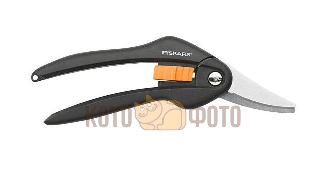 Универсальные ножницы SingleStep P28 Fiskars (111280
Универсальные ножницы SingleStep P28 Fiskars (111280
