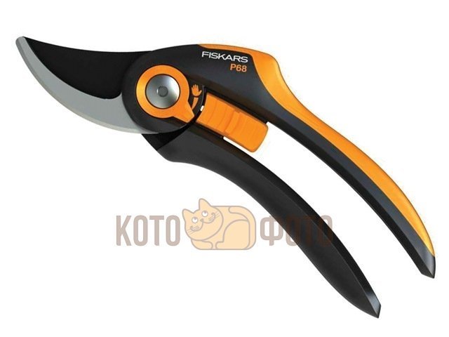 Плоскостной секатор SmartFit Fiskars (111610)
Плоскостной секатор SmartFit Fiskars (111610)