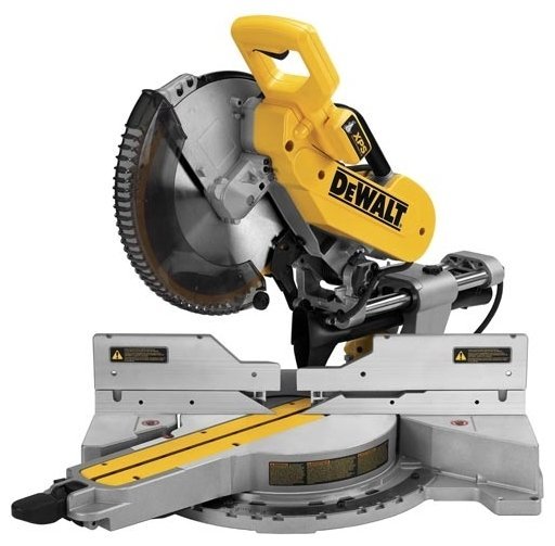 Пила торцовочная DeWalt DWS780
Пила торцовочная DeWalt DWS780