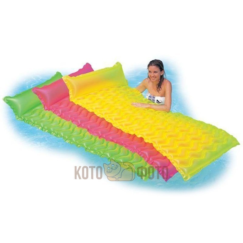 Матрас Intex 58807 волнистый, с подушкой, 3 цвета
Матрас Intex 58807 волнистый, с подушкой, 3 цвета