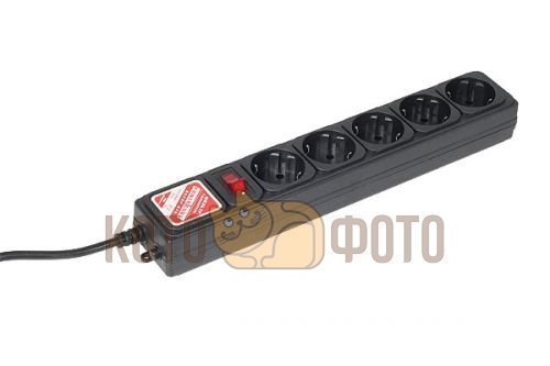 Сетевой фильтр Power Cube SPG-B-15-BLACK 5м (5 розеток) черный
Сетевой фильтр Power Cube SPG-B-15-BLACK 5м (5 розеток) черный