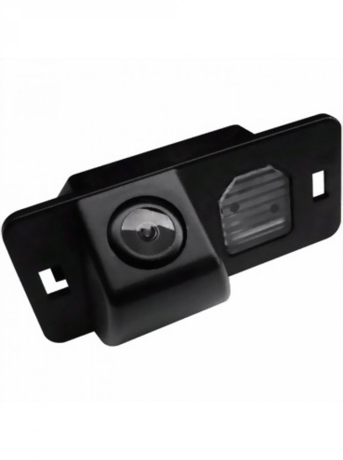Камера заднего вида Intro VDC-041 BMW 3/5/X5/X6
Камера заднего вида Intro VDC-041 BMW 3/5/X5/X6