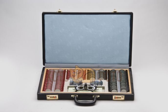 Набор пробных очк. линз Armed мал.№2(103) с опр.ОПУ а.100801014
Набор пробных очк. линз Armed мал.№2(103) с опр.ОПУ а.100801014