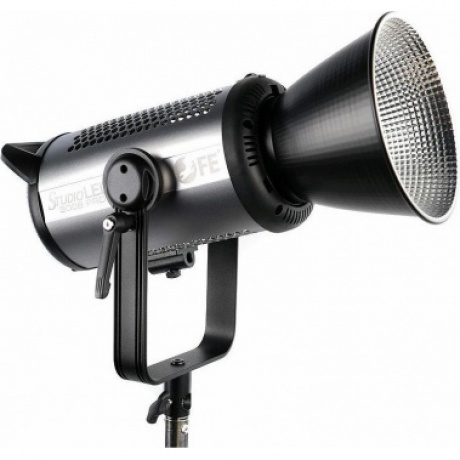 Осветитель студийный Falcon Eyes Studio LED 300B PRO
Осветитель студийный Falcon Eyes Studio LED 300B PRO