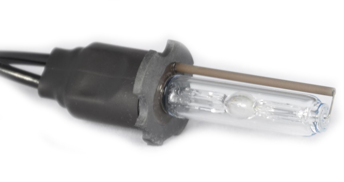 Лампа ксеноновая С3 H3 (6000K)
Лампа ксеноновая С3 H3 (6000K)