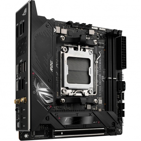 Материнская плата Asus ROG STRIX B650E-I GAMING WIFI (90MB1BI0-M0EAY0)
Материнская плата Asus ROG STRIX B650E-I GAMING WIFI (90MB1BI0-M0EAY0)