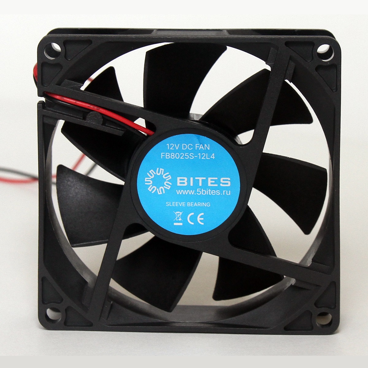 Вентилятор для корпуса 5bites 80mm (FB8025S-12L4)
Вентилятор для корпуса 5bites 80mm (FB8025S-12L4)