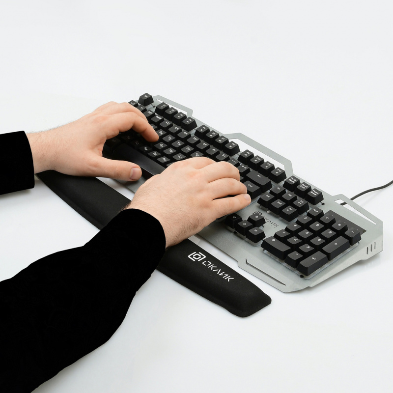 Коврик Oklick для мыши OK-GWR0430-BK черный
Коврик Oklick для мыши OK-GWR0430-BK черный