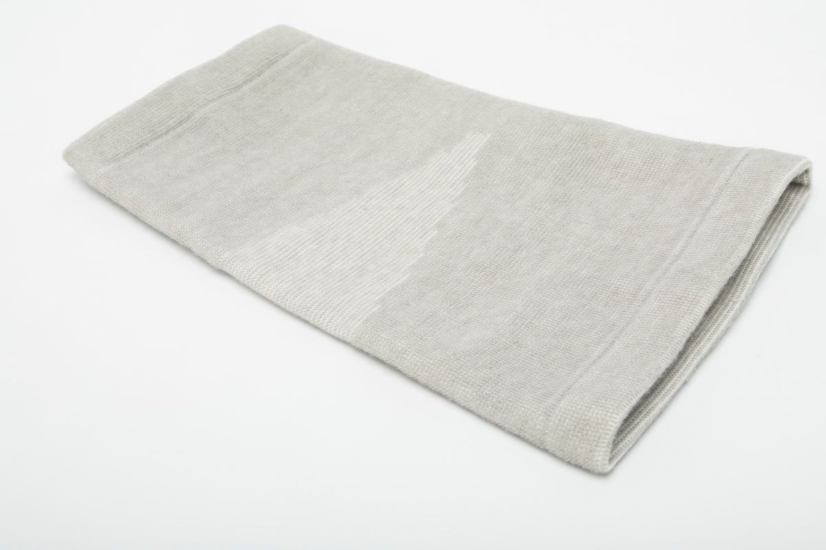 Суппорт колена, универсальный размер
Суппорт колена, универсальный размер