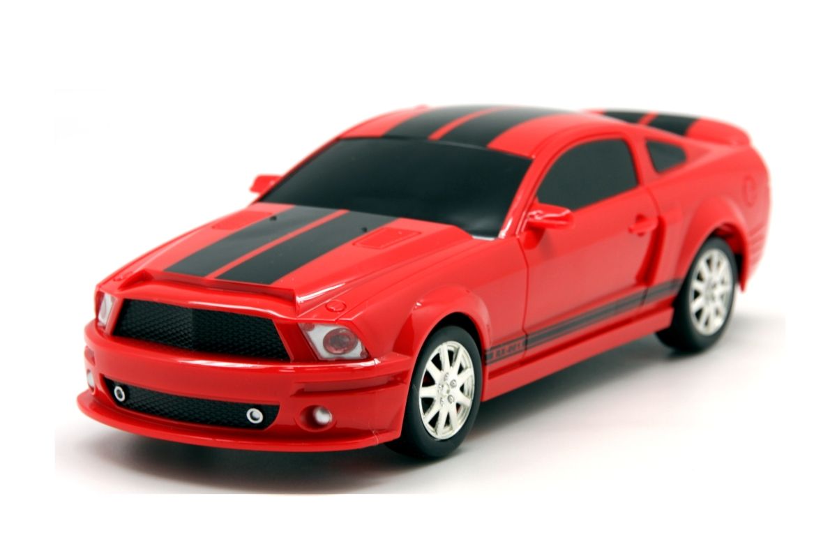 Машина металлическая BALBI RCS-2001 B Гоночная 1:20 красно-черная
Машина металлическая BALBI RCS-2001 B Гоночная 1:20 красно-черная