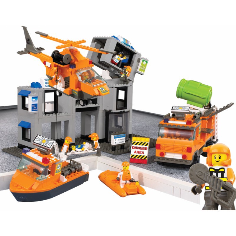 Конструктор "Стройплощадка" 692 деталей в коробке
Конструктор "Стройплощадка" 692 деталей в коробке