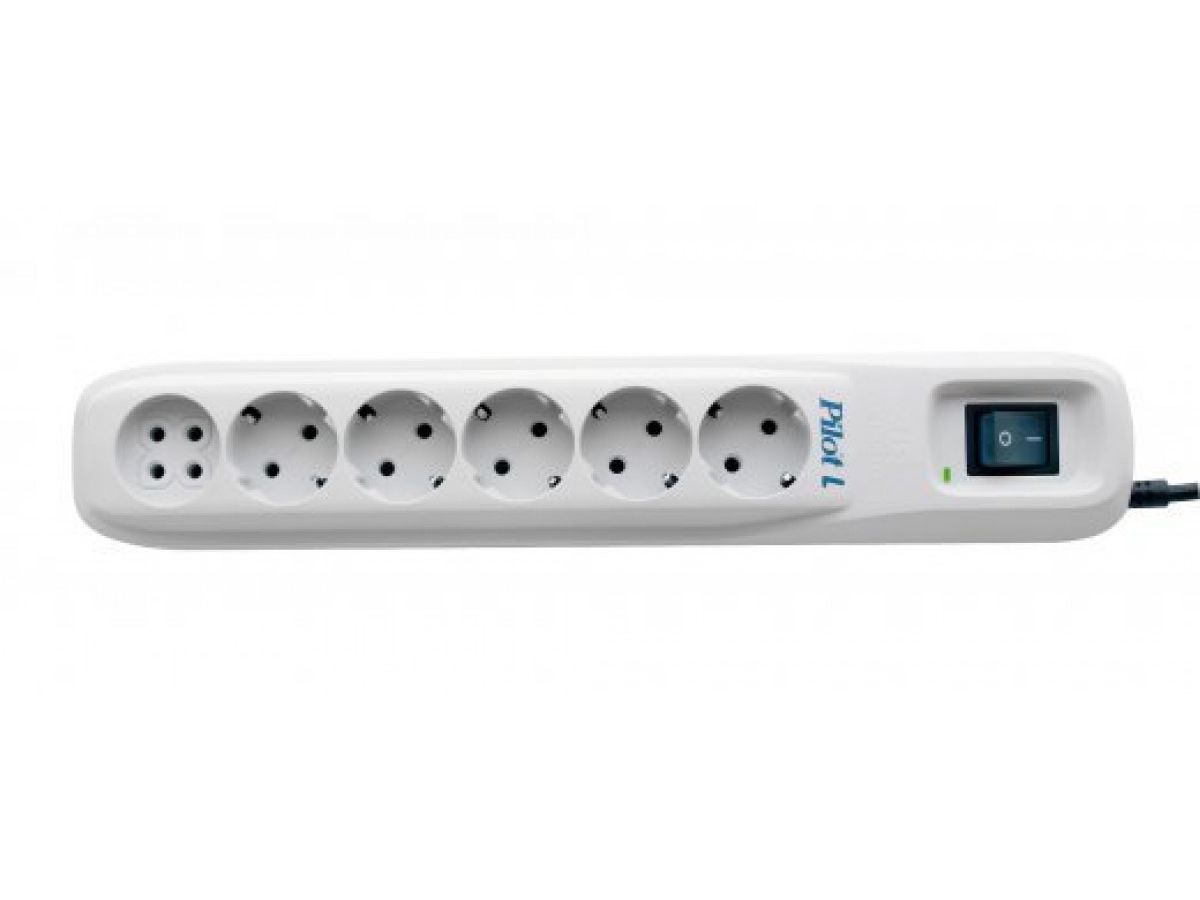 Сетевой фильтр Pilot L 3м (6 розеток) белый (коробка)
Сетевой фильтр Pilot L 3м (6 розеток) белый (коробка)