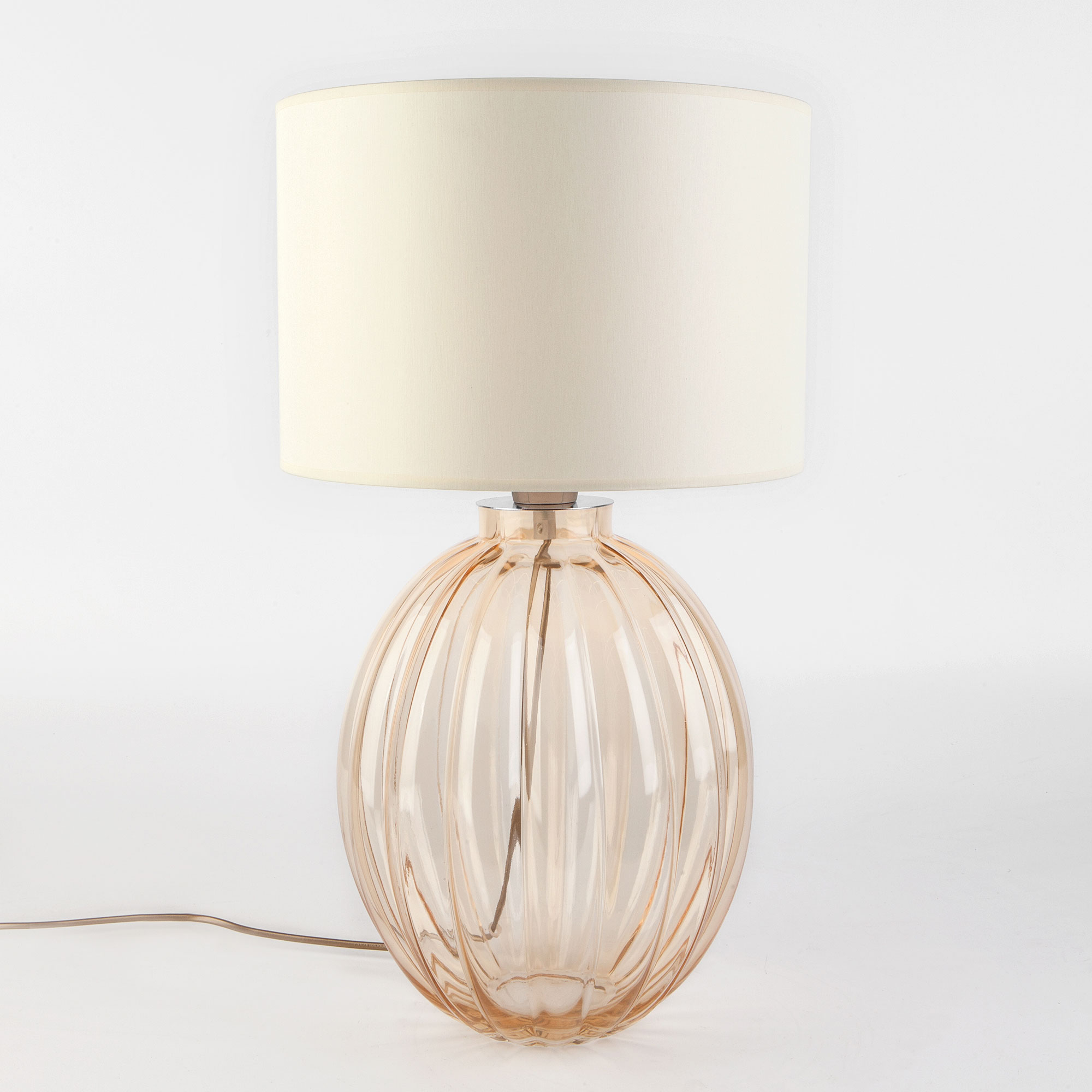 Настольный светильник TK Lighting 1151 Buduar Ecru
Настольный светильник TK Lighting 1151 Buduar Ecru