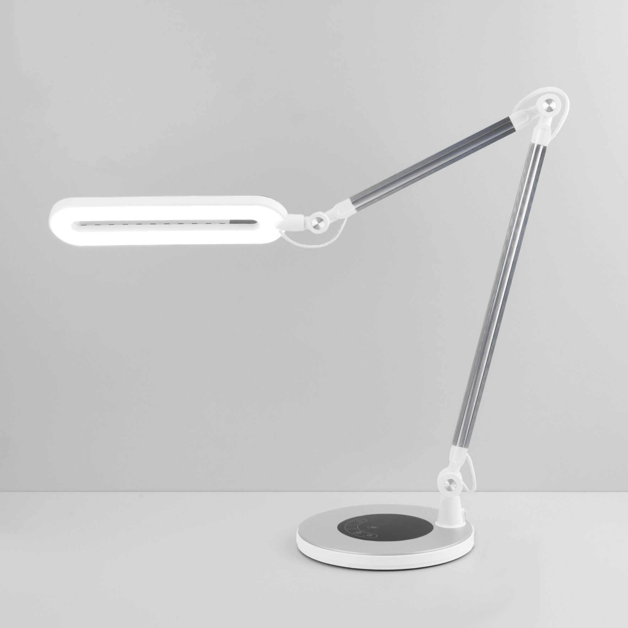 Настольный светильник Евросвет 80420/1 серебристый
Настольный светильник Евросвет 80420/1 серебристый