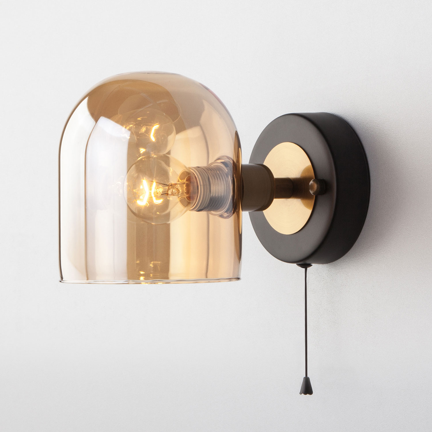 Настенный светильник Евросвет Wade 70103/1 бронза/черный
Настенный светильник Евросвет Wade 70103/1 бронза/черный