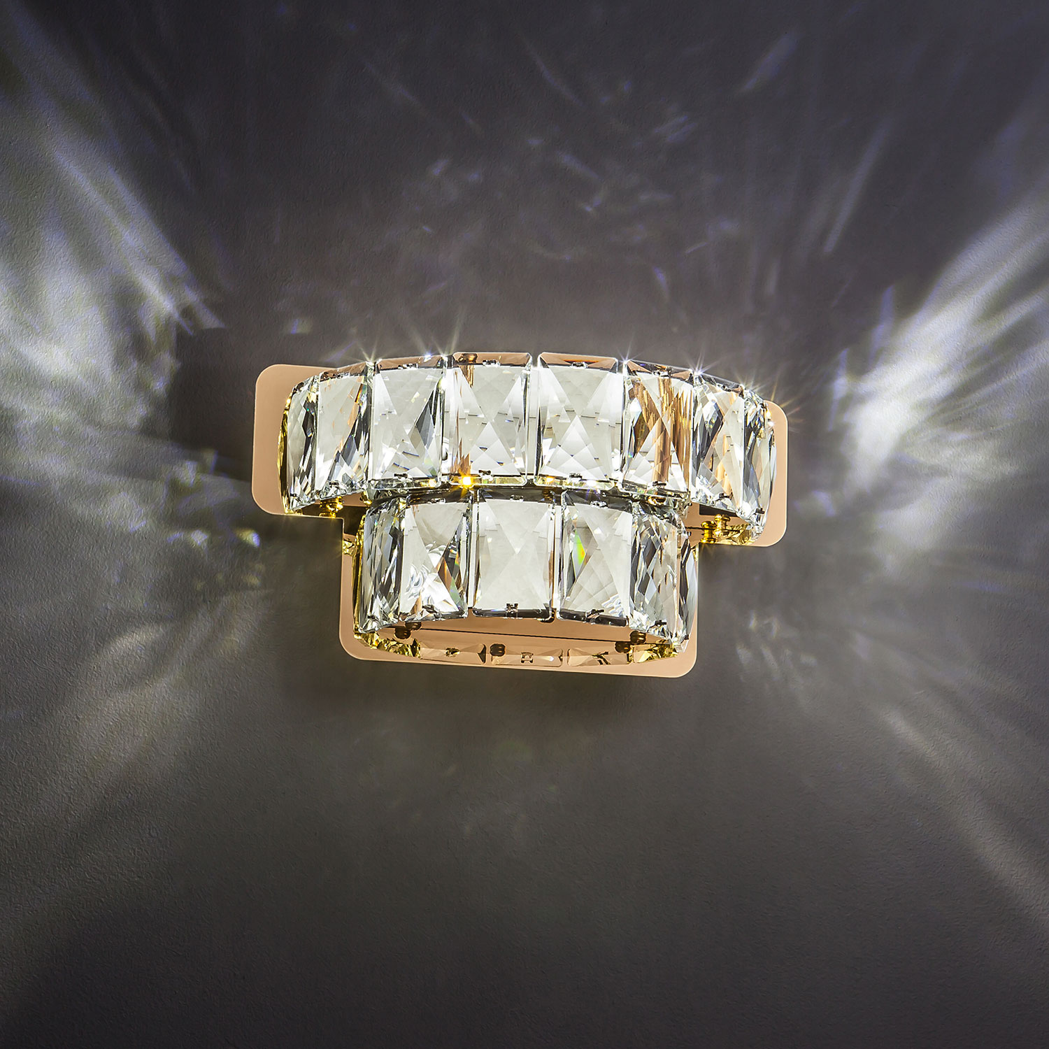 Настенный светильник Евросвет Grasia 90059/2 золото 10W
Настенный светильник Евросвет Grasia 90059/2 золото 10W