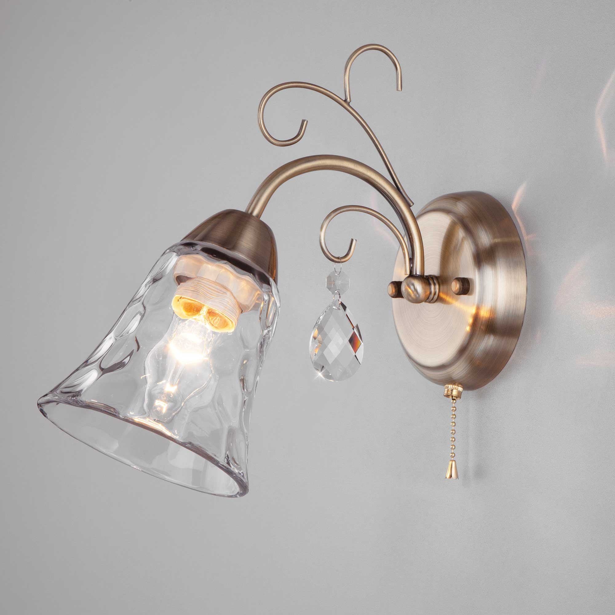 Бра Евросвет 30157/1 античная бронза
Бра Евросвет 30157/1 античная бронза