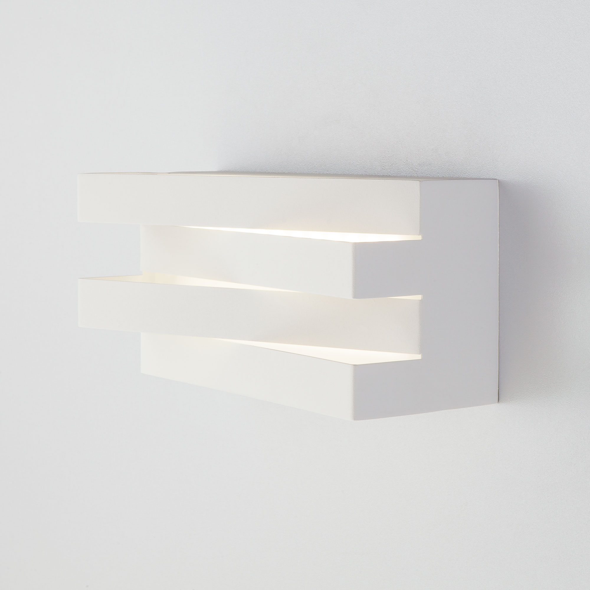 Бра Евросвет 40137/1 белый
Бра Евросвет 40137/1 белый