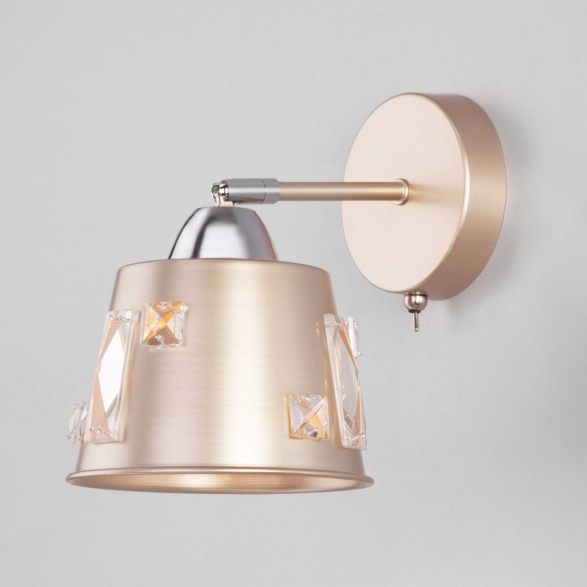 Бра Евросвет 70105/1 шампань
Бра Евросвет 70105/1 шампань