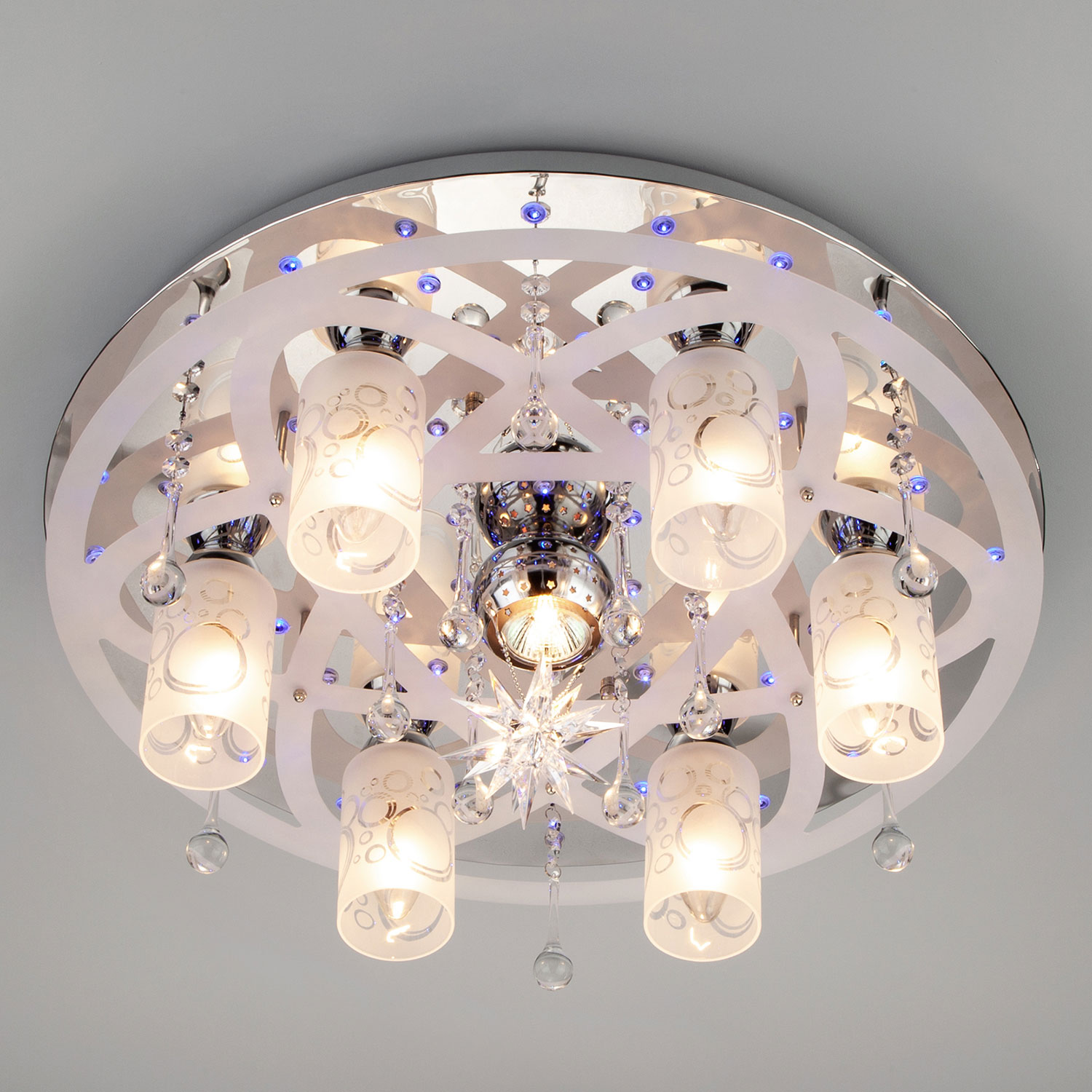 Потолочный светильник Евросвет Persey 70202/7 хром/синий+красный+фиолетовый
Потолочный светильник Евросвет Persey 70202/7 хром/синий+красный+фиолетовый