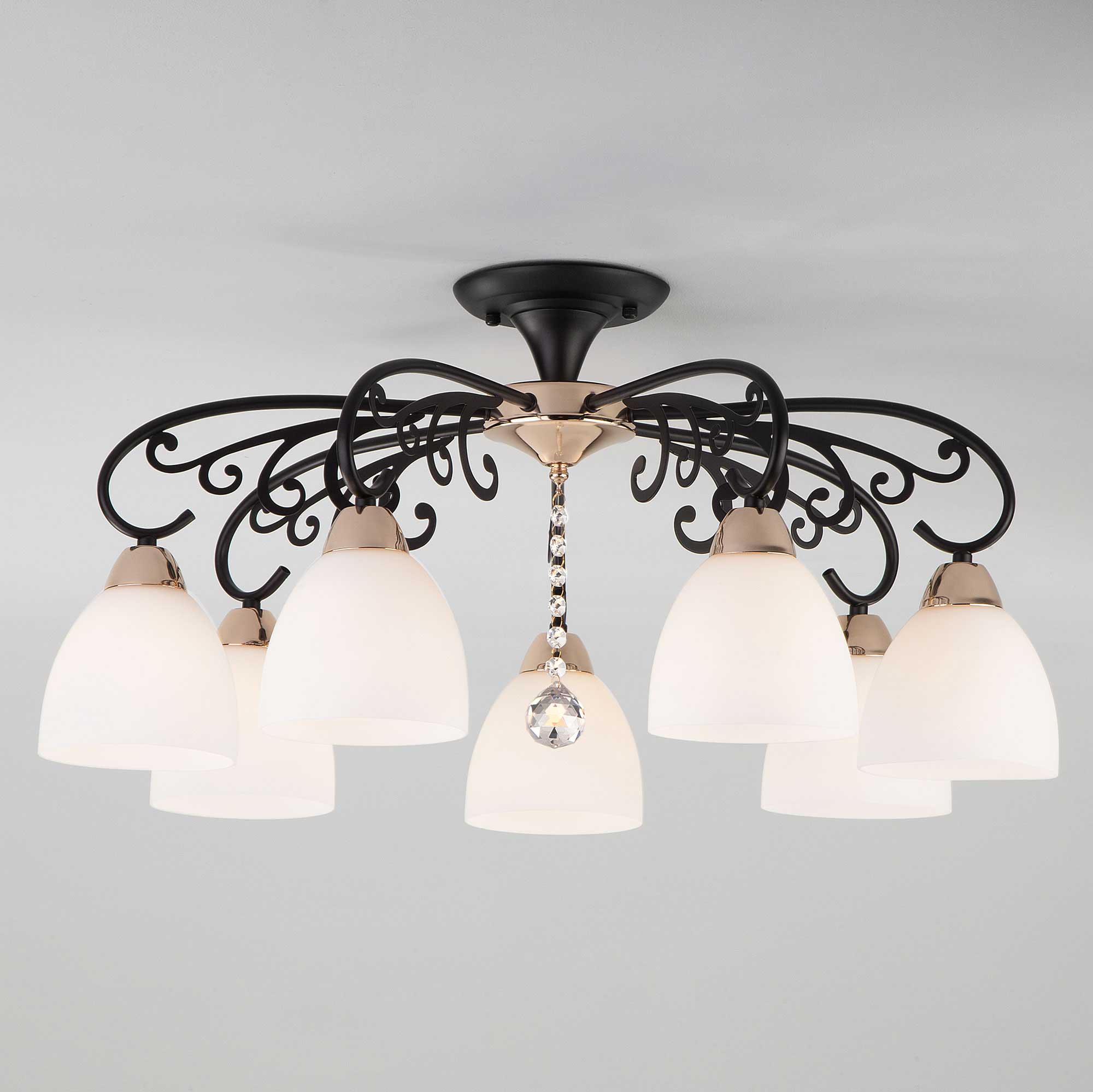 Потолочный светильник Евросвет 70087/7 черный/золото
Потолочный светильник Евросвет 70087/7 черный/золото