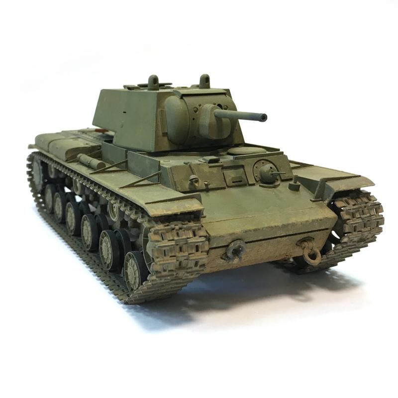 Сборная модель "Советский тяжелый танк "КВ-1" с пушкой "Л-11 образец 1940 года 3624
Сборная модель "Советский тяжелый танк "КВ-1" с пушкой "Л-11 образец 1940 года 3624