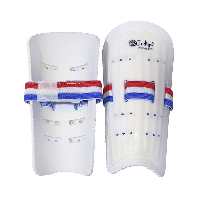 Щитки футбольные INDIGO юношеские пластиковые, 2003 TSP, Белый
Щитки футбольные INDIGO юношеские пластиковые, 2003 TSP, Белый