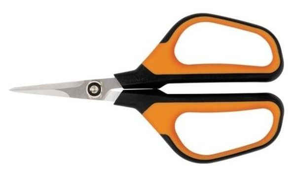 Ножницы для травы Fiskars SP15 1051602
Ножницы для травы Fiskars SP15 1051602