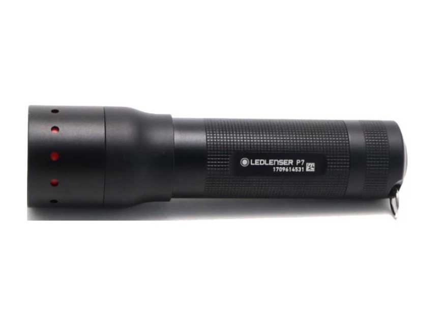 Фонарь светодиодный LED Lenser P7, 450 лм., 4-ААА
Фонарь светодиодный LED Lenser P7, 450 лм., 4-ААА