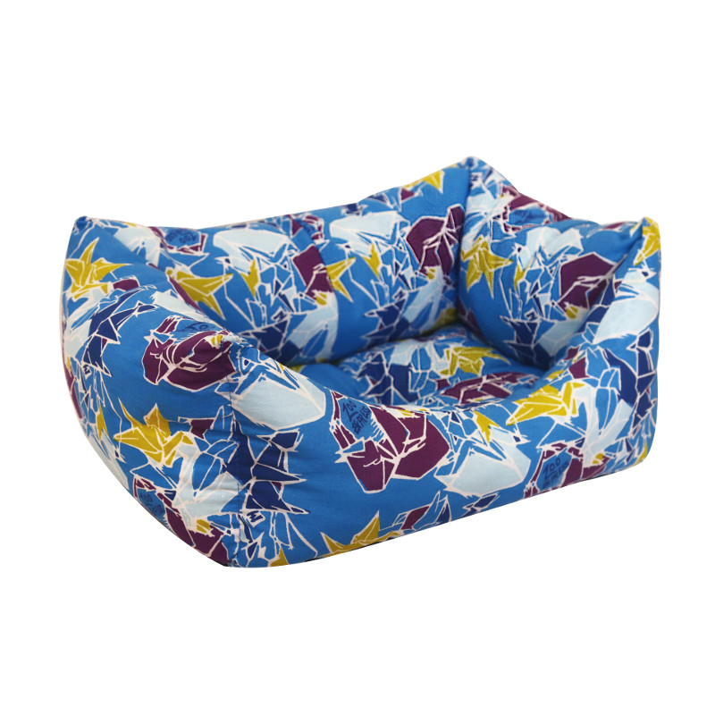 Лежанка для кошек пухлик "Оригами" поплин №4 55*40*23 см лазурная 750044
Лежанка для кошек пухлик "Оригами" поплин №4 55*40*23 см лазурная 750044