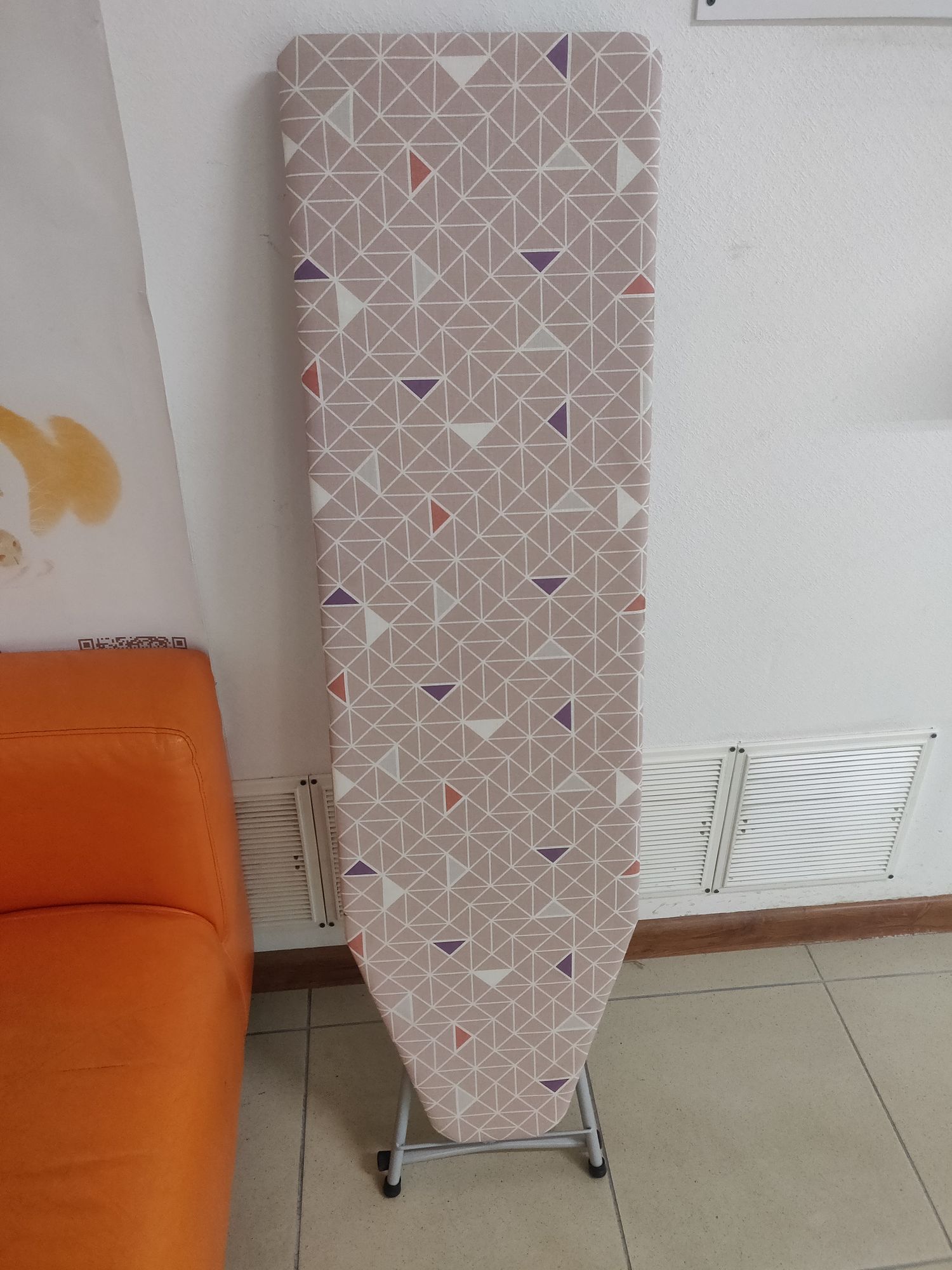 Доска глад. "КАМА-3", Исток, хб, МДФ, 122*34,5, полка д/утюга, ДГК3 хорошее состояние
Доска глад. "КАМА-3", Исток, хб, МДФ, 122*34,5, полка д/утюга, ДГК3 хорошее состояние