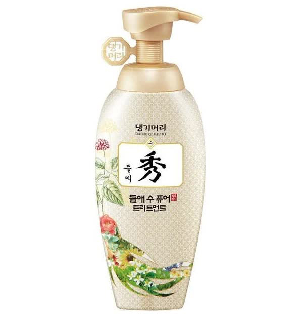 Кондиционер для волос Dlae Soo Pure Treatment 400мл
Кондиционер для волос Dlae Soo Pure Treatment 400мл