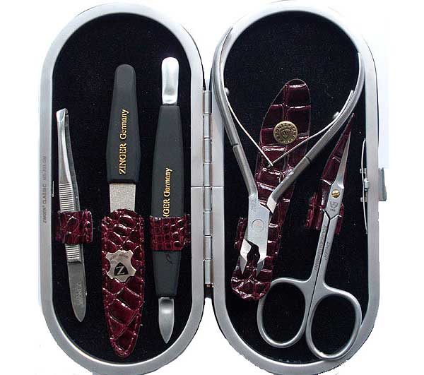 Маникюрный набор Zinger 5 предметов MSFE-701-S коричневый
Маникюрный набор Zinger 5 предметов MSFE-701-S коричневый