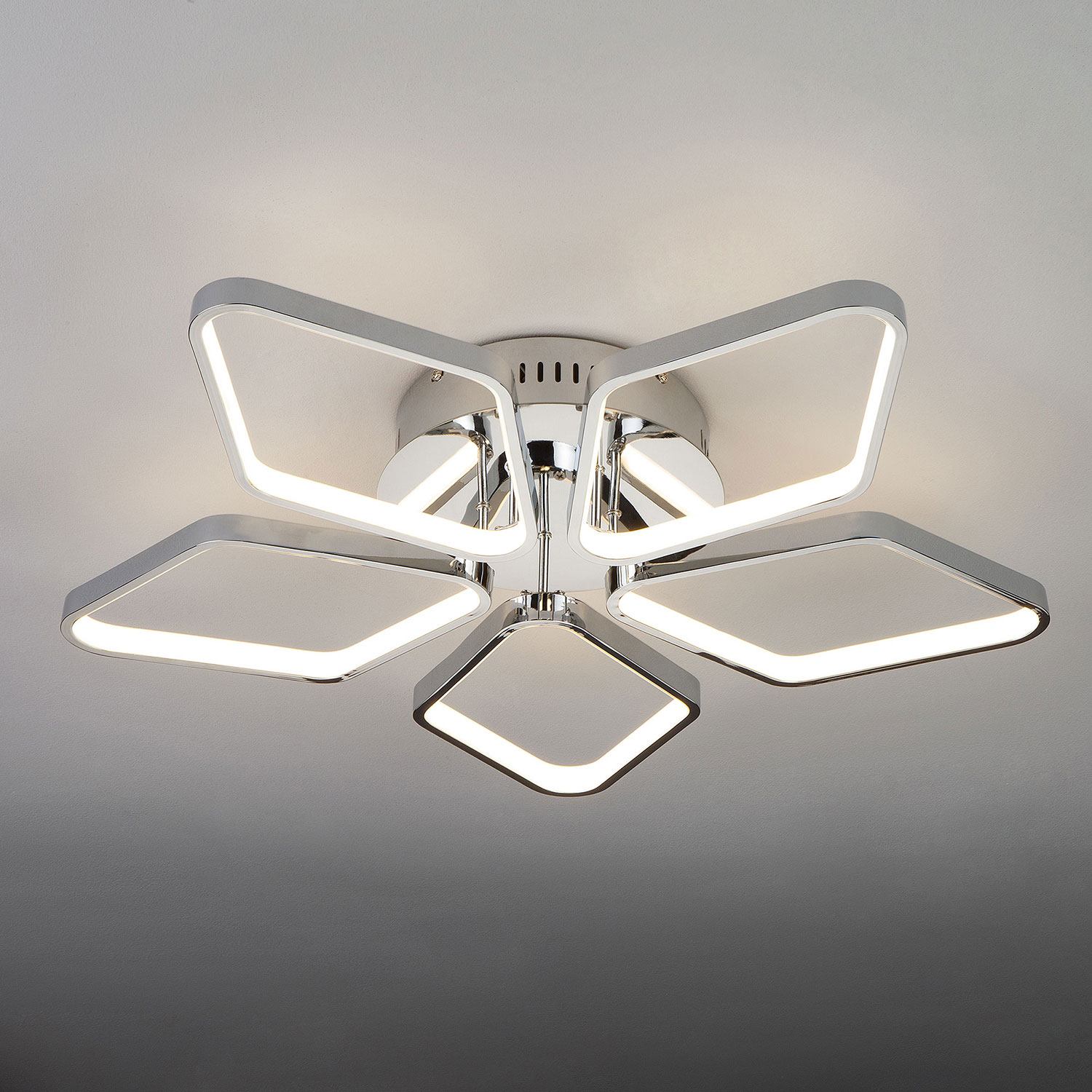 Люстра Евросвет Kalifea 90081/5 хром 65W
Люстра Евросвет Kalifea 90081/5 хром 65W