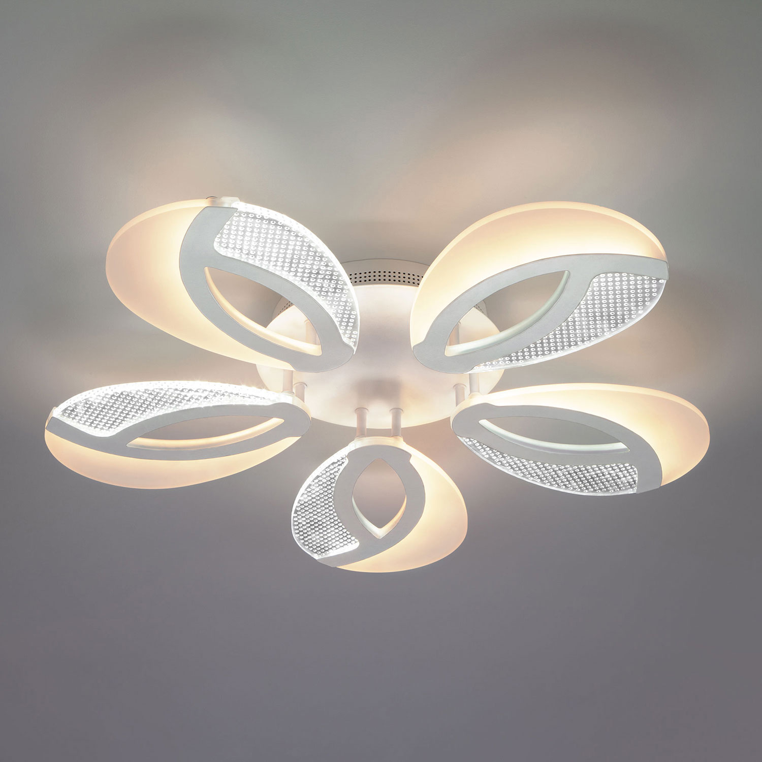 Люстра Евросвет Flake 90140/5 белый 70W
Люстра Евросвет Flake 90140/5 белый 70W