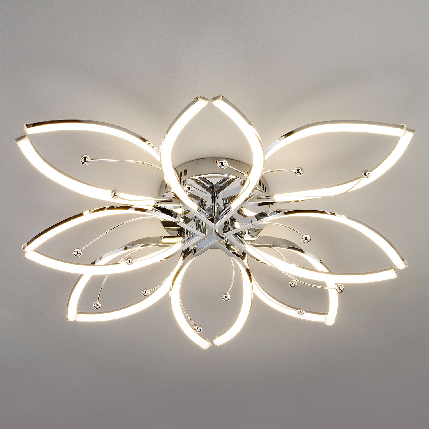 Люстра Евросвет Fiona 90092/8 хром 96W
Люстра Евросвет Fiona 90092/8 хром 96W