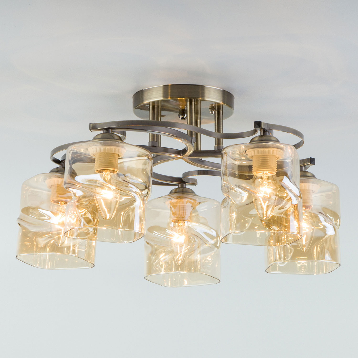 Люстра Евросвет Brice 30158/5 античная бронза
Люстра Евросвет Brice 30158/5 античная бронза