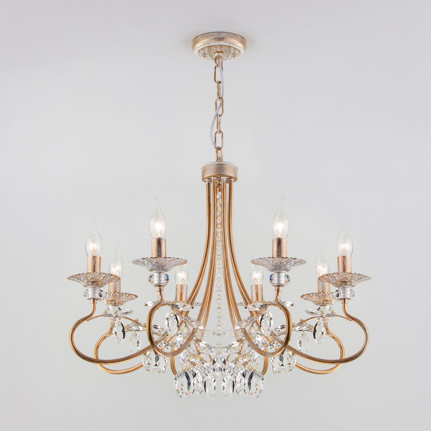 Люстра Евросвет Alexandria 60057/8 белый с золотом
Люстра Евросвет Alexandria 60057/8 белый с золотом