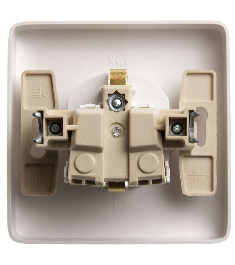 Розетка 1-м СП Хит 16А 250В защ. шторки с заземл. бел. SchE RS16-136-B
Розетка 1-м СП Хит 16А 250В защ. шторки с заземл. бел. SchE RS16-136-B