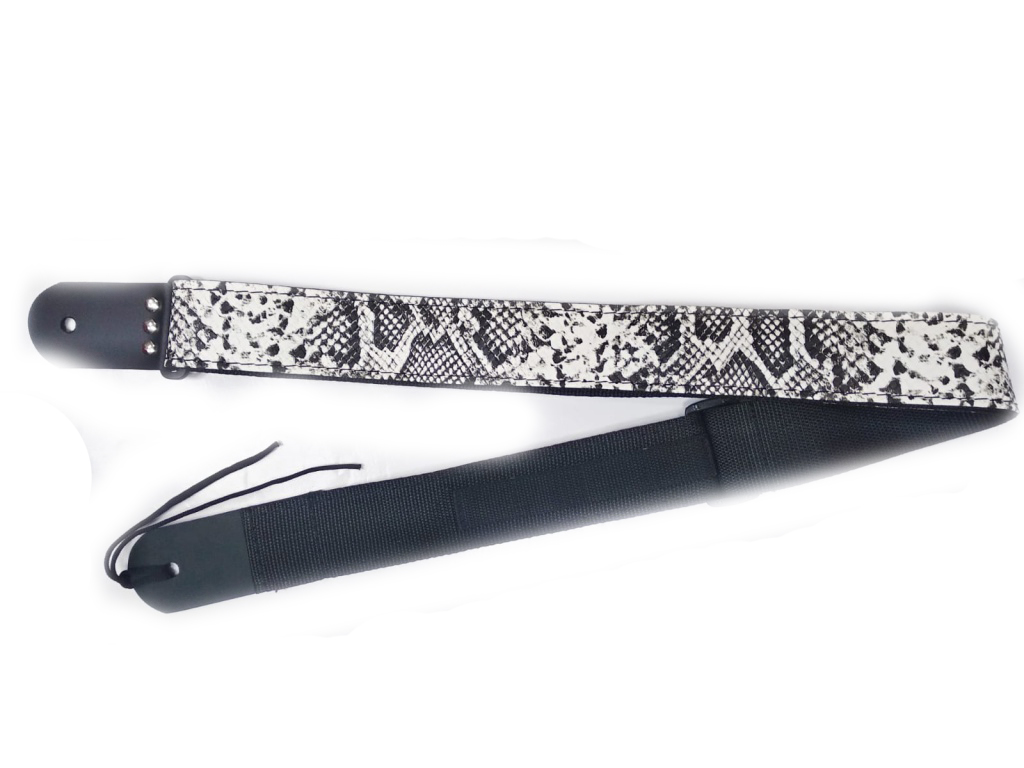 Ремень для гитары MEZZO MZ-RG-5sn-1 змея 1
Ремень для гитары MEZZO MZ-RG-5sn-1 змея 1