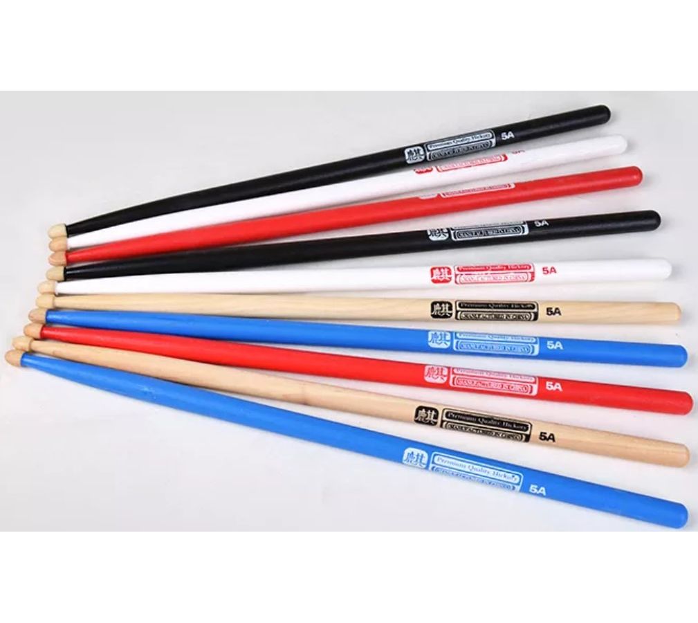 Барабанные палочки HUN 10103004 Colored Series QI 5A орех гикори белые
Барабанные палочки HUN 10103004 Colored Series QI 5A орех гикори белые