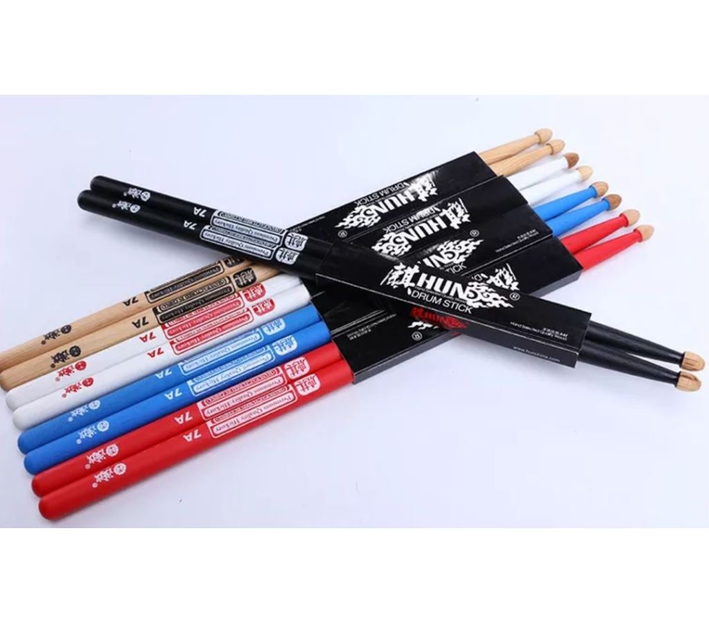 Барабанные палочки HUN 10103009 Colored Series QI 7A орех гикори синие
Барабанные палочки HUN 10103009 Colored Series QI 7A орех гикори синие