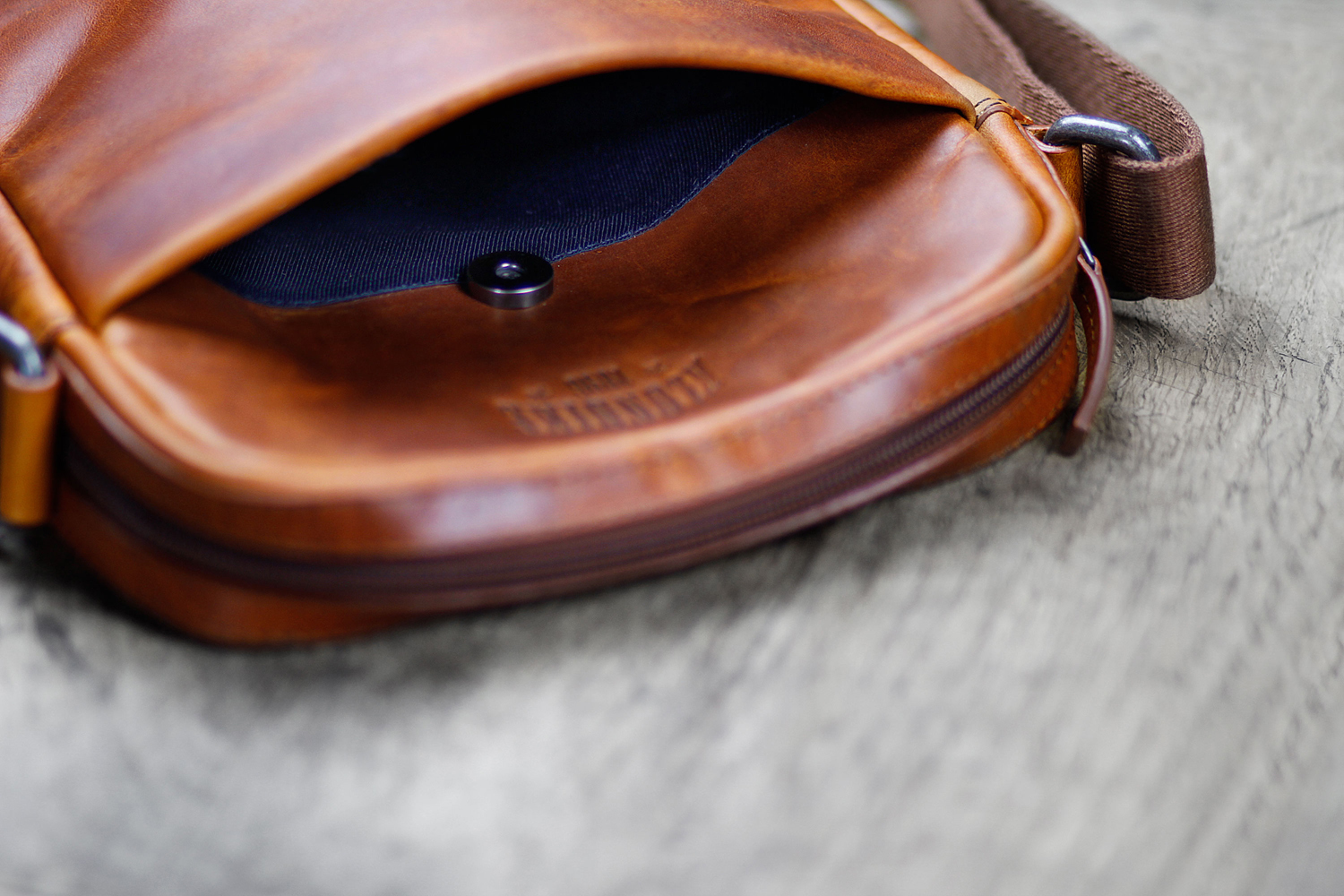 Сумка Klondike Digger Jake, цвета коньяк
Сумка Klondike Digger Jake, цвета коньяк