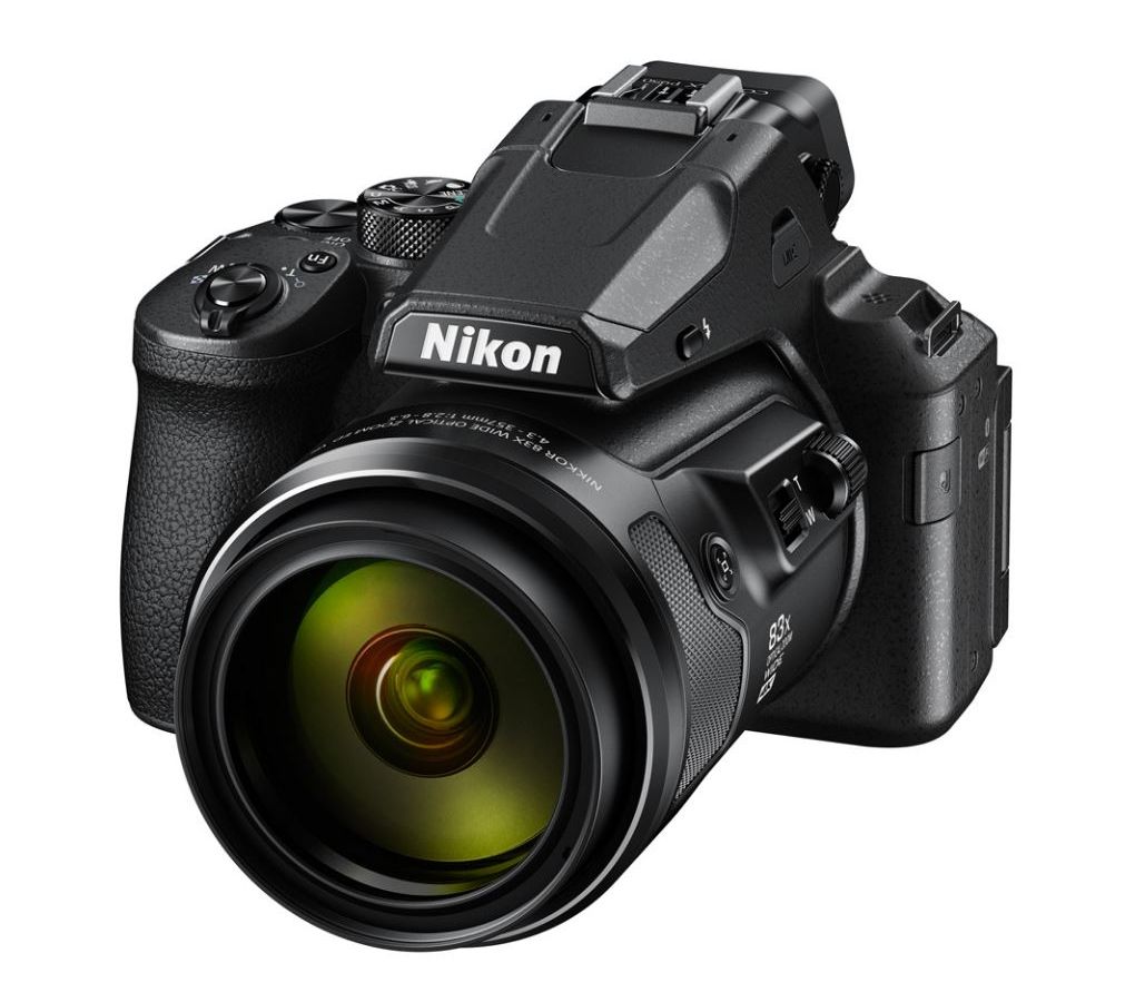 Цифровой фотоаппарат Nikon CoolPix P950 черный
Цифровой фотоаппарат Nikon CoolPix P950 черный