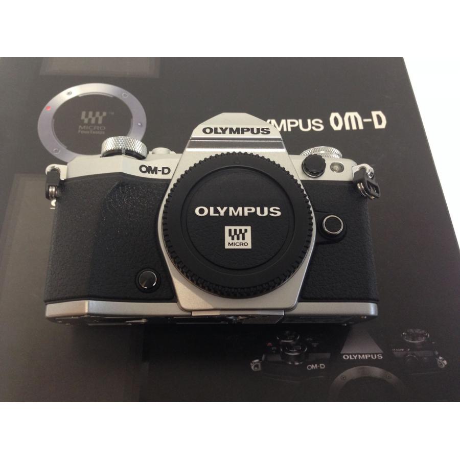 Цифровой фотоаппарат Olympus OM-D E-M5 Mark II body уцененный
Цифровой фотоаппарат Olympus OM-D E-M5 Mark II body уцененный