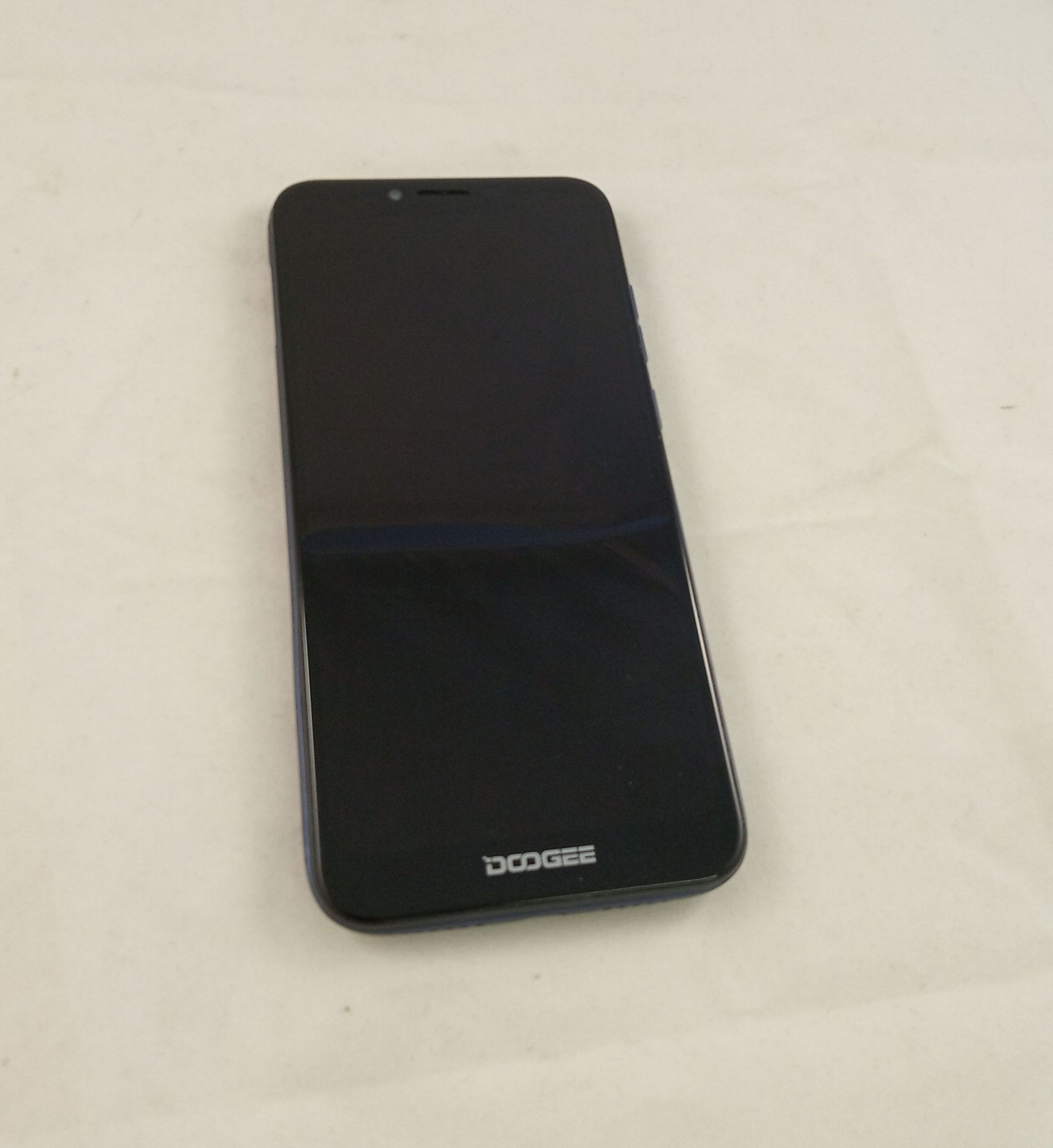 Смартфон Doogee BL5500 lite Blue уцененный
Смартфон Doogee BL5500 lite Blue уцененный