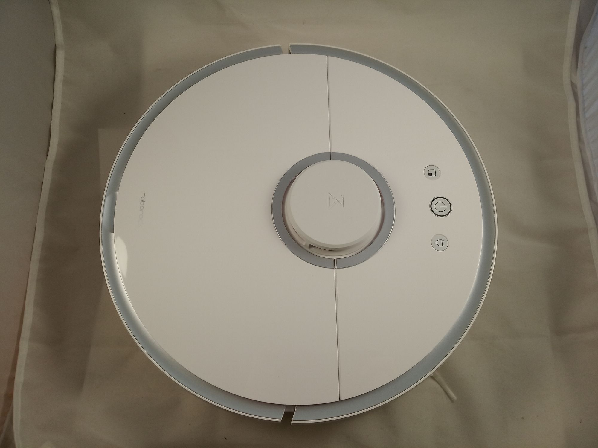 Робот-пылесос Xiaomi Mi Roborock Sweep One S50 White уцененный
Робот-пылесос Xiaomi Mi Roborock Sweep One S50 White уцененный