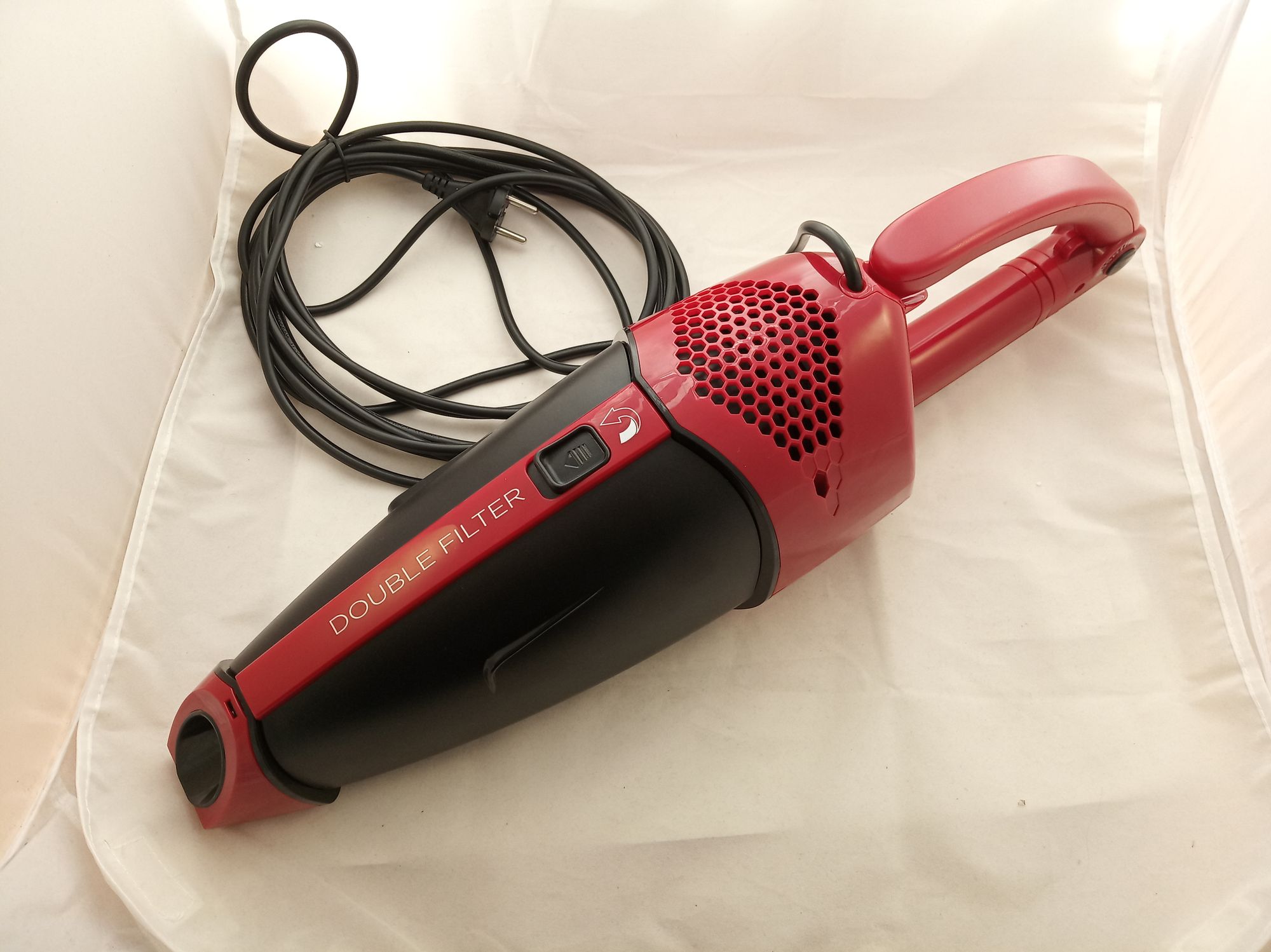 Пылесос ARNICA Tria Pro, красный уцененный
Пылесос ARNICA Tria Pro, красный уцененный