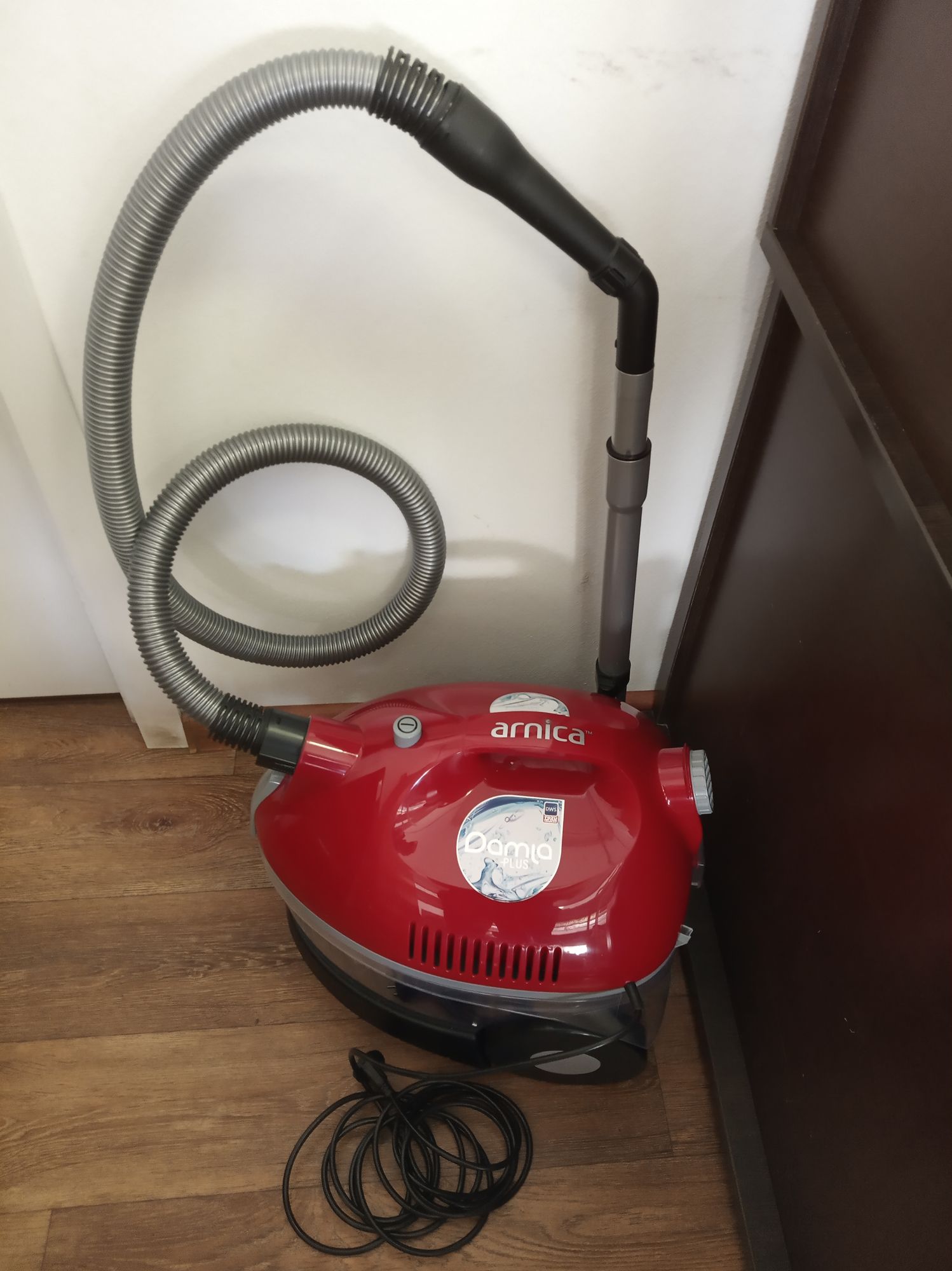 Пылесос ARNICA Damla Plus уцененный
Пылесос ARNICA Damla Plus уцененный